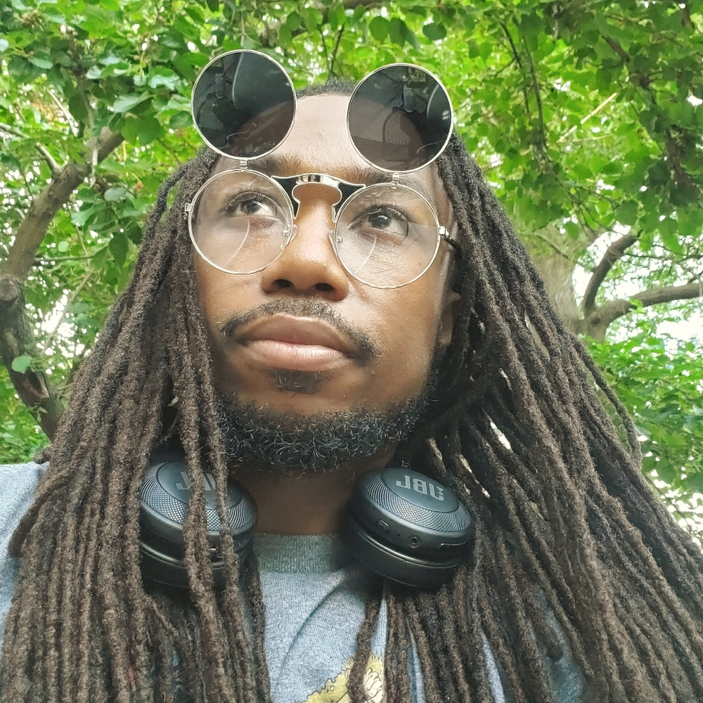 Meet your Posher, Ronald